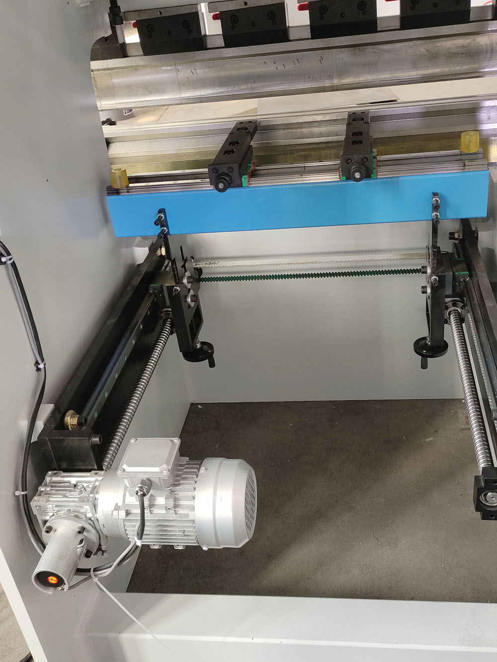 자동 1200MM CNC 파워 포밍 공구 유압 벤딩 머 - Power Tools Hydraulic 리뷰 및 가격